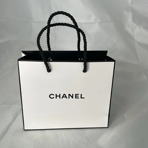 CHANEL Shopping Bag Perfume Size Paper Designer Authentic Mini - Picture 3 of 10